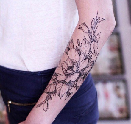 一组朴素的素花纹身图案欣赏