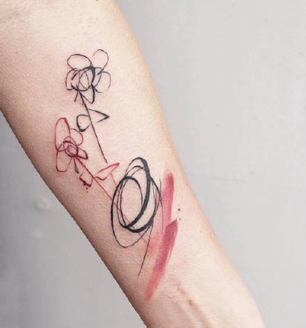 一组水彩风格的抽象纹身图案