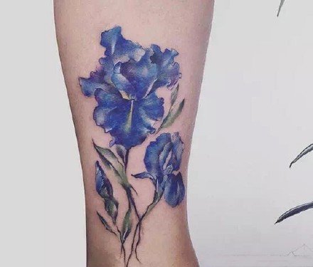 一组唯美的水彩女生纹身图案