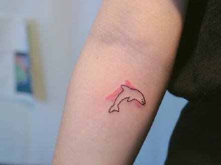 一组小清新彩色可爱纹身图案