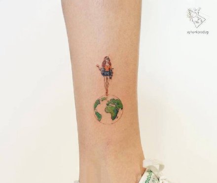 一组彩色小清新质感纹身图案