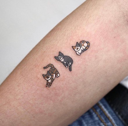 一组很可爱的小猫咪纹身图案