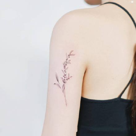 一组小清新简易女生纹身图案