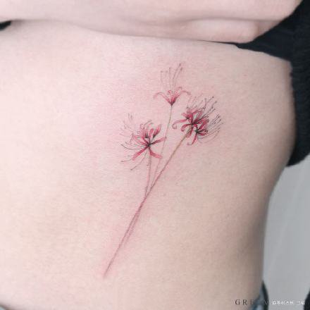 一组花卉小清新纹身图案欣赏