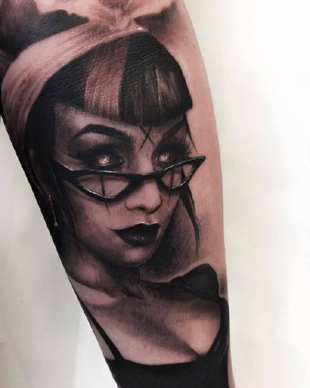 一组酷酷的欧美黑灰纹身图案