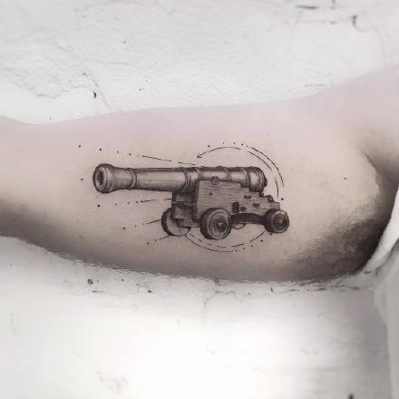 一组小清新黑灰纹身图案