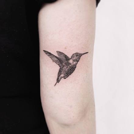 一组小清新黑灰纹身图案