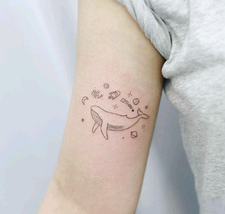 小清新纹身。女生小纹身