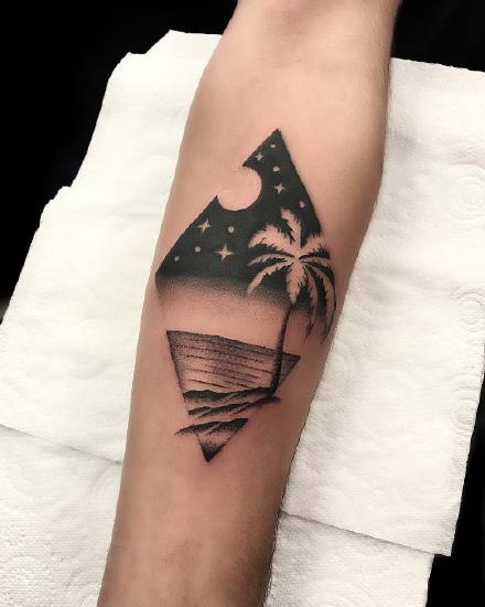 一组帅气的黑灰手臂纹身图案