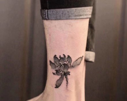 一组有特色的水墨画纹身图案