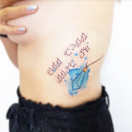 一组彩色可爱唯美的纹身图案