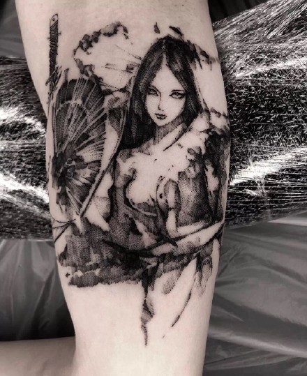 一组泼墨欧美抽象纹身图案