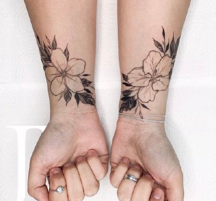 一组素色女生小清新纹身