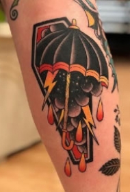 雨伞天气主题的几款纹身手稿和图案作品