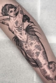 一组黑色遮疤手臂纹身图案欣赏