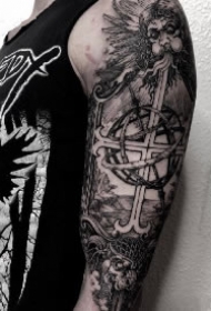 一组黑灰的哥特版画纹身图片作品