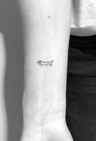 一组手臂小清新简约纹身图案