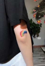 9款小清新简约纹身图片-宜昌黑胖纹身图案作品