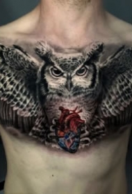 几款写实大花胸的纹身作品