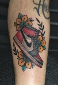 球鞋鞋子主题的9款鞋纹身图案