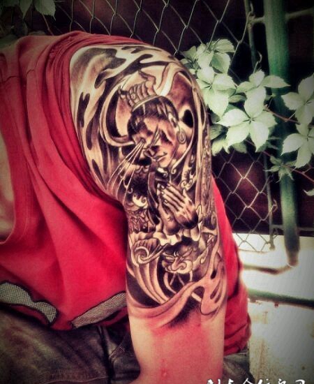 男孩个性手臂经典二郎神纹身图案