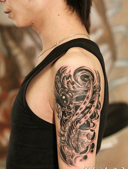 手臂超酷的3d纹身图案大全