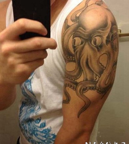 手臂章鱼物语纹身图案