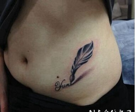 优雅羽毛系列腹部纹身