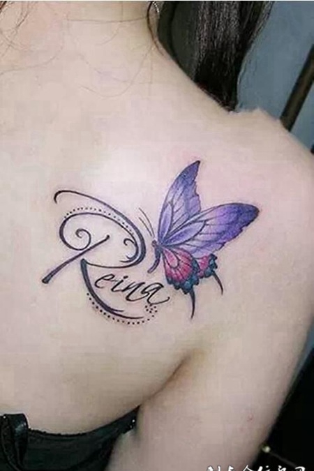 女生唯美蝴蝶纹身