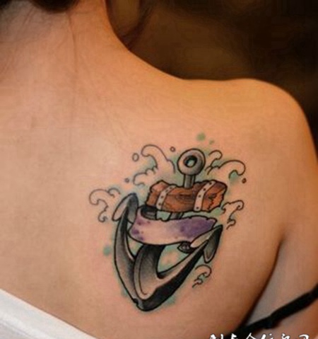 水手主题肩部船锚纹身