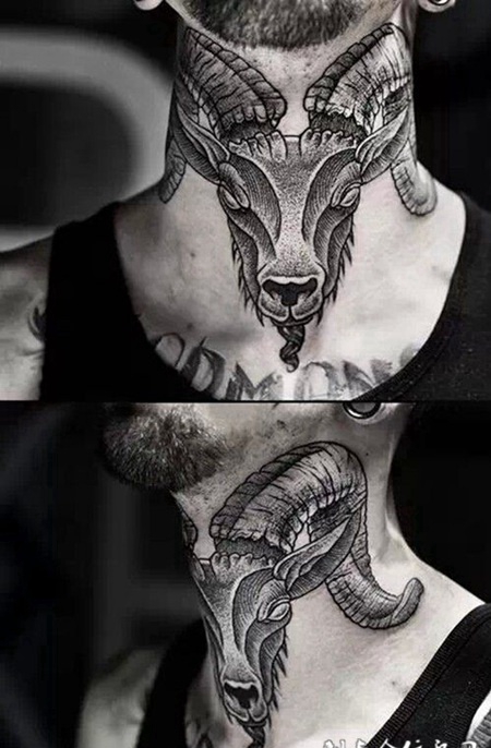 个性恐怖的颈部纹身