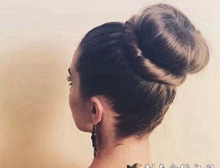 唯美小清新颈部纹身图案