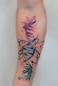 一组好看又酷的水彩纹身图案