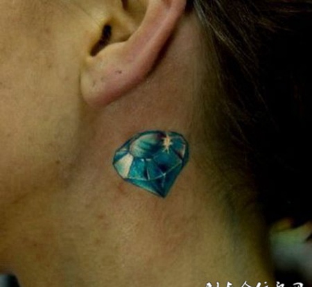 炫彩精美砖石纹身