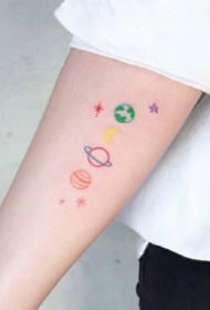 一组可爱小清新的彩色小图案纹身