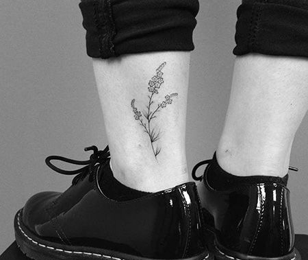 脚踝勿忘我纹身图片
