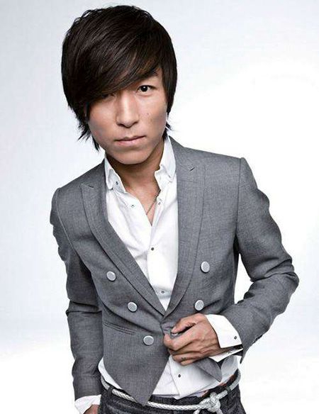 陈羽凡手指纹身图片