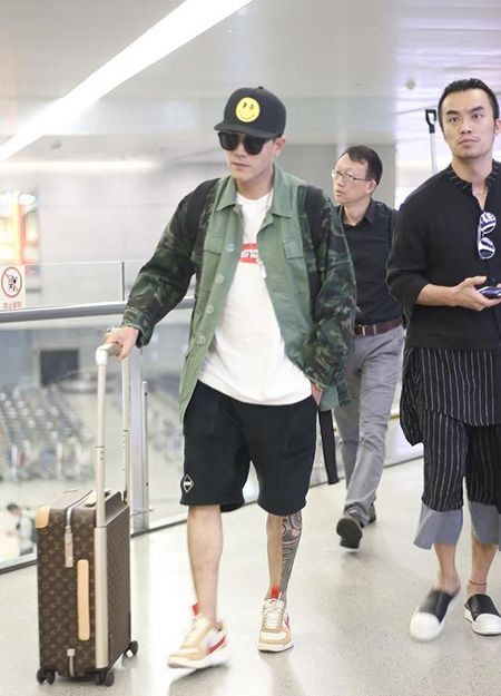 杜淳腿部纹身图片