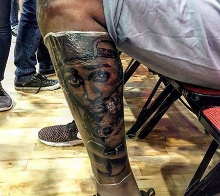 杜兰特小腿肖像纹身图片