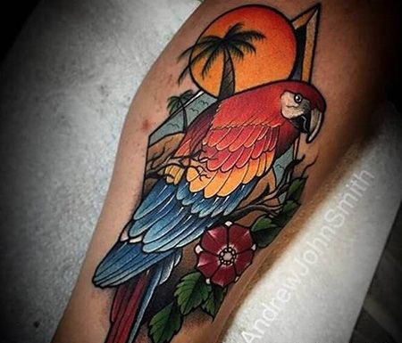 小腿鹦鹉椰树纹身图片
