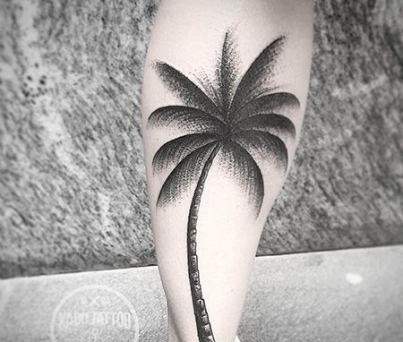 小腿好看的椰树纹身图片