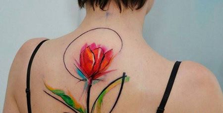 背部唯美郁金香纹身图片