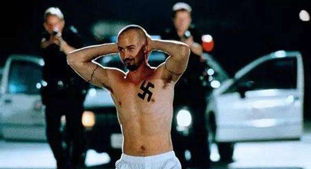 胸前个性纳粹纹身图案