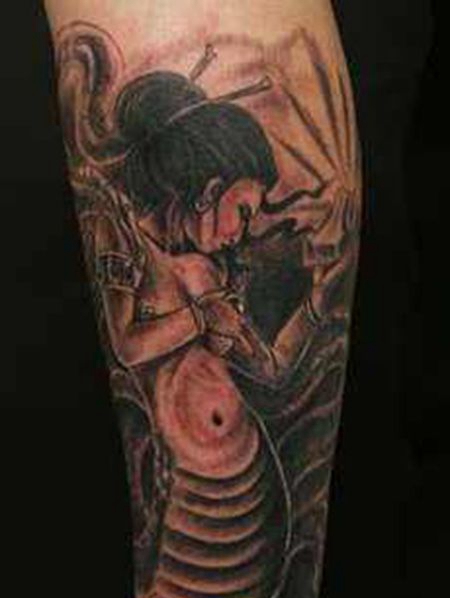 小腿女娲纹身图案