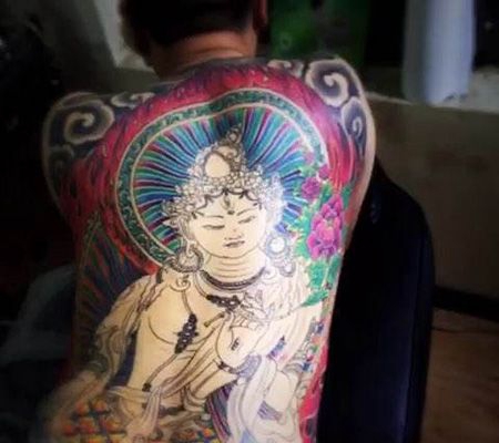 满背个性度母纹身图案