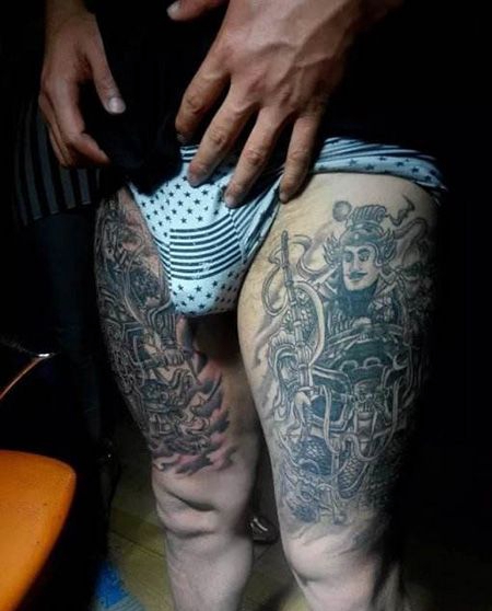 大腿门神纹身图案