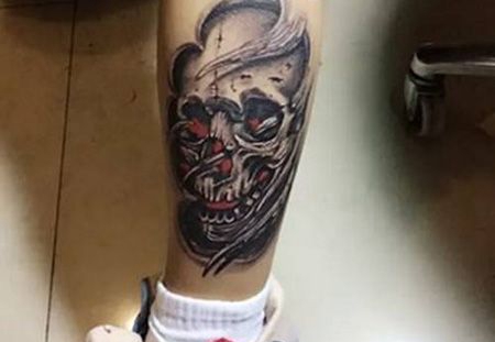 脚踝鬼头纹身图案