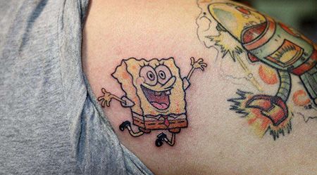 大臂海绵宝宝纹身图片
