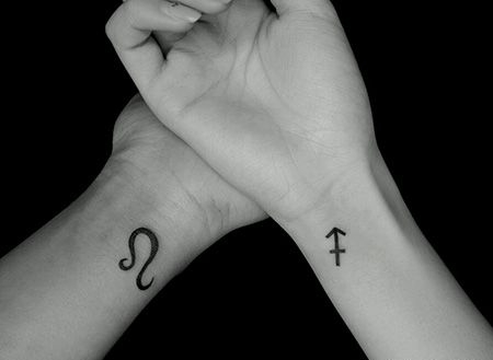 情侣手腕射手座和狮子座纹身图片