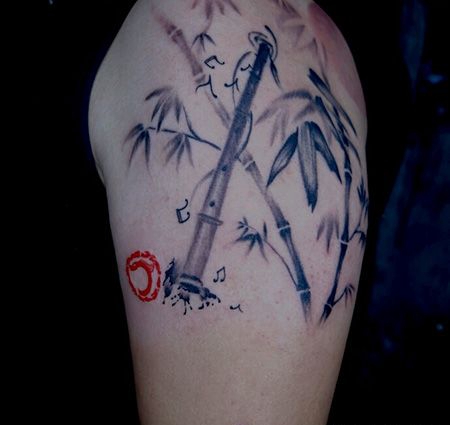 大臂国画竹子纹身图案
